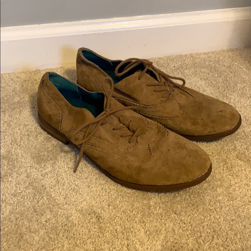 Cynthia rowley suede shoes